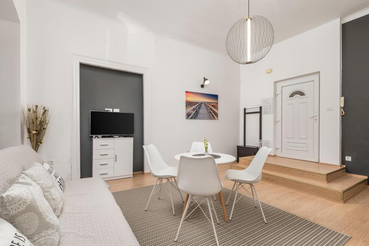 Apartment Doris Rijeka Exterior foto